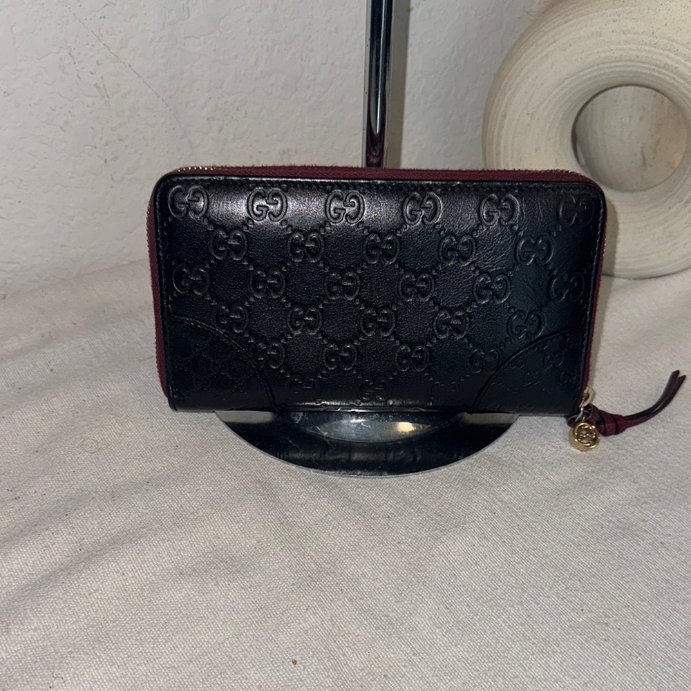 Authentic Gucci GG Monogram Guccisima Leather Wallet